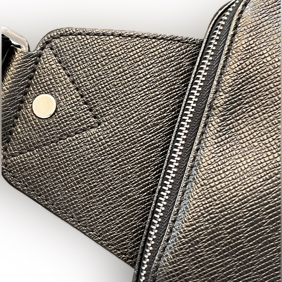 Louis Vuitton Avenue Sling Bag — Black Tiaga - Picture 5 of 8